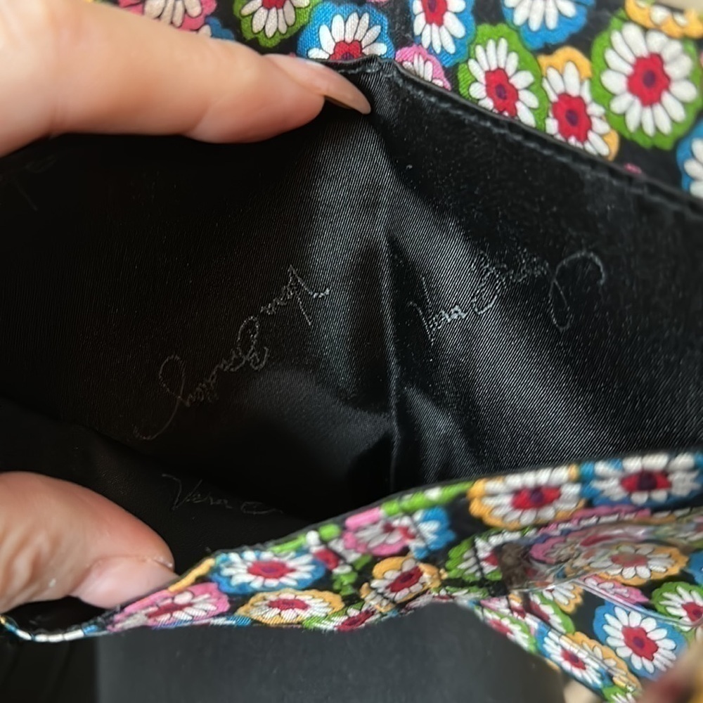 Vera Bradley Cotton Paisley trifold wallet - Picture 7 of 10